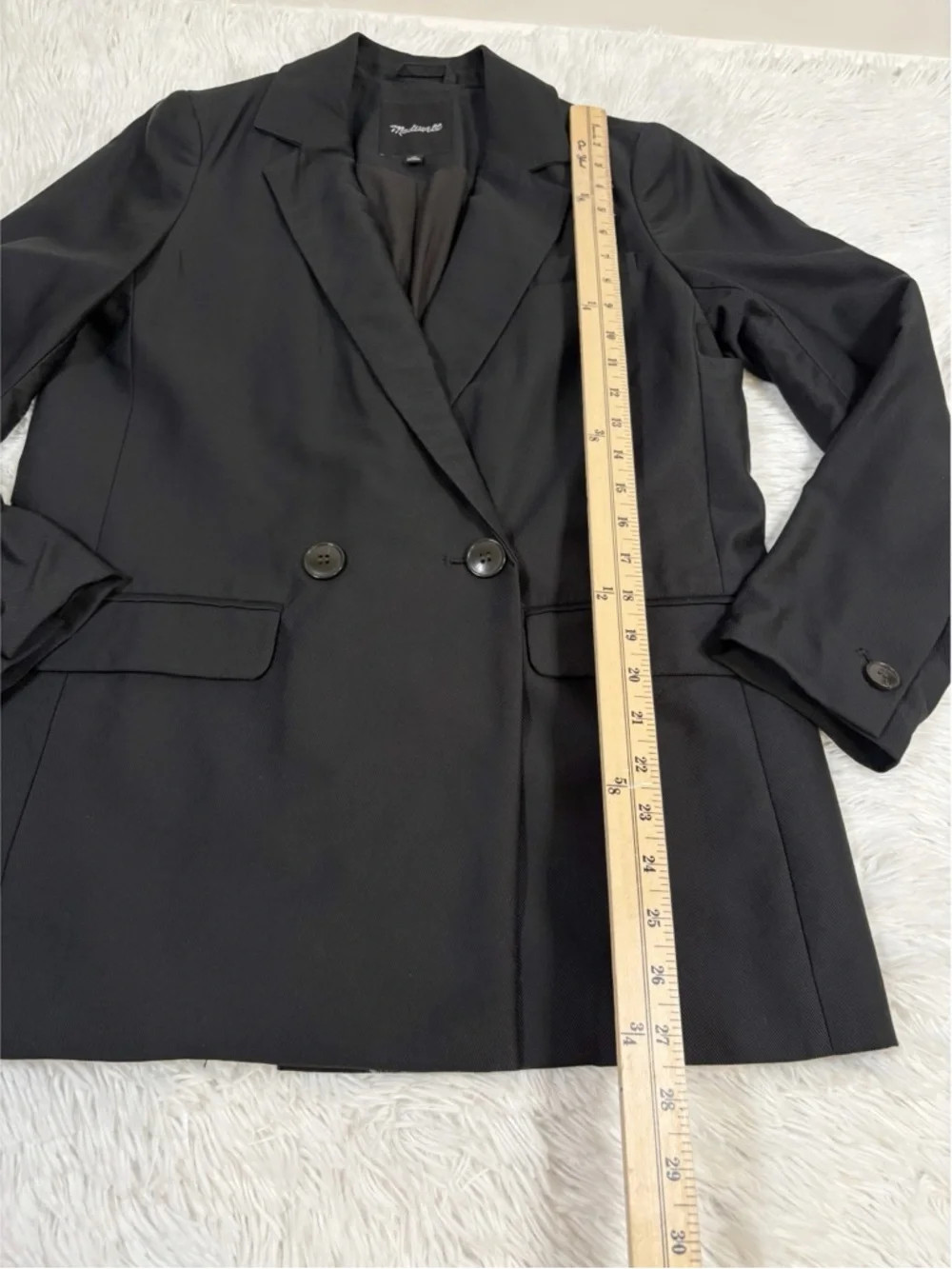 Madewell Women's Double-Breasted Blazer light weight in black‎ relax fit